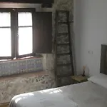 Lägenhet De Piedra Con Encanto Burgo