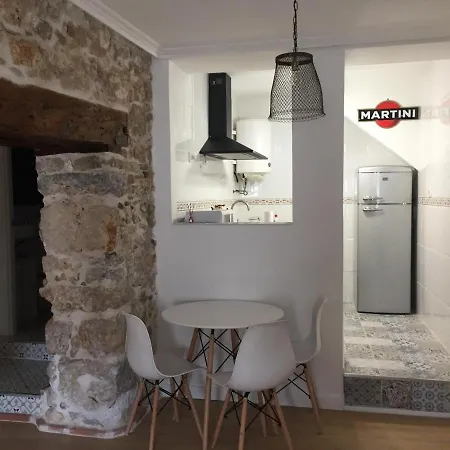 De Piedra Con Encanto