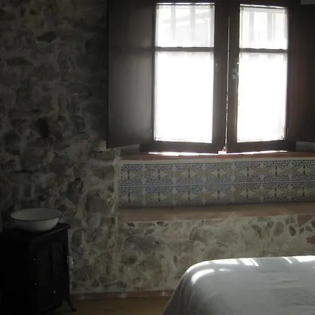 De Piedra Con Encanto Burgo