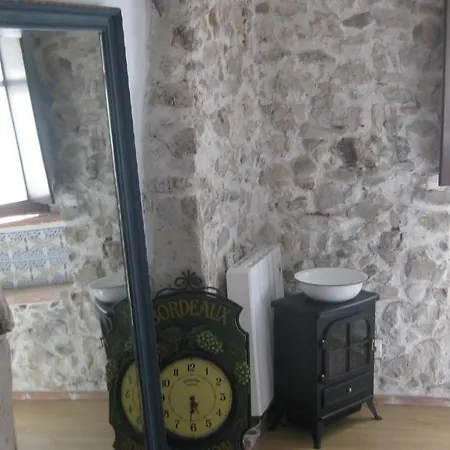 De Piedra Con Encanto Burgo