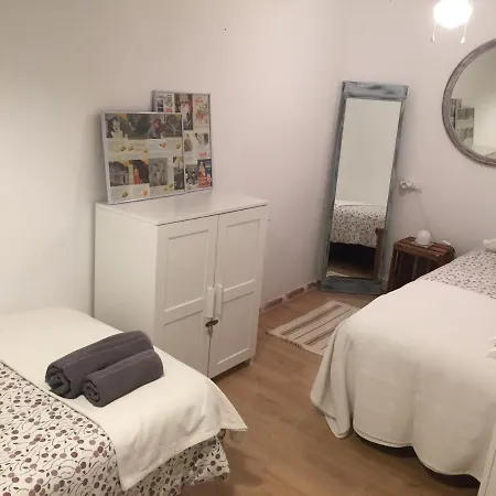 De Piedra Con Encanto