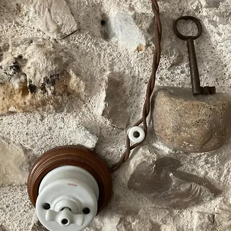 De Piedra Con Encanto Burgo