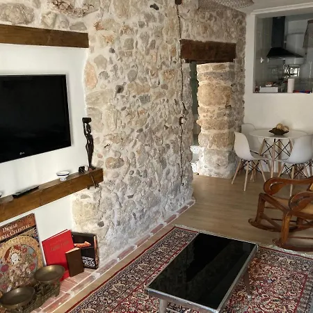 Apartamento De Piedra Con Encanto Burgo