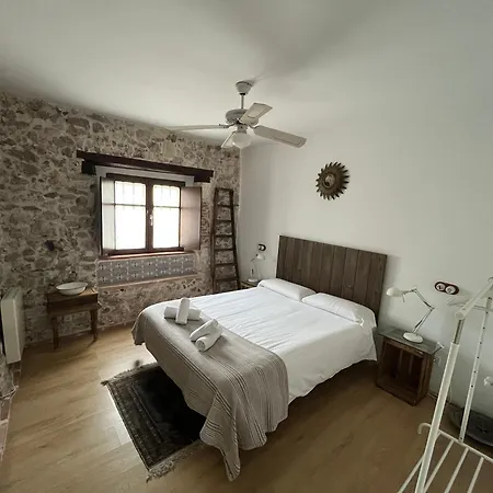 De Piedra Con Encanto Burgo