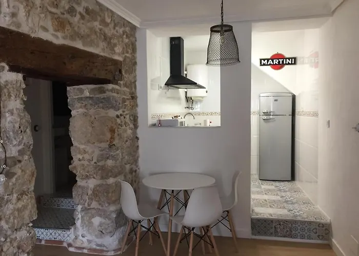 De Piedra Con Encanto