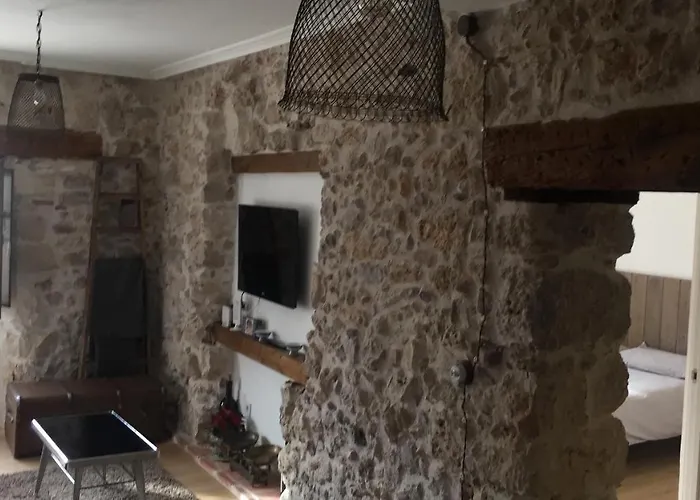 De Piedra Con Encanto Burgo