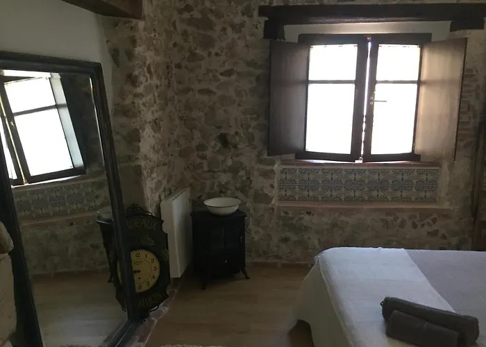 De Piedra Con Encanto *