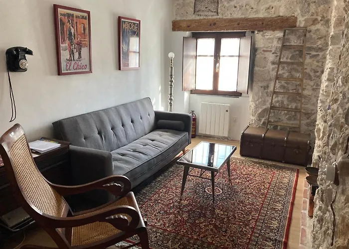 De Piedra Con Encanto * Burgo